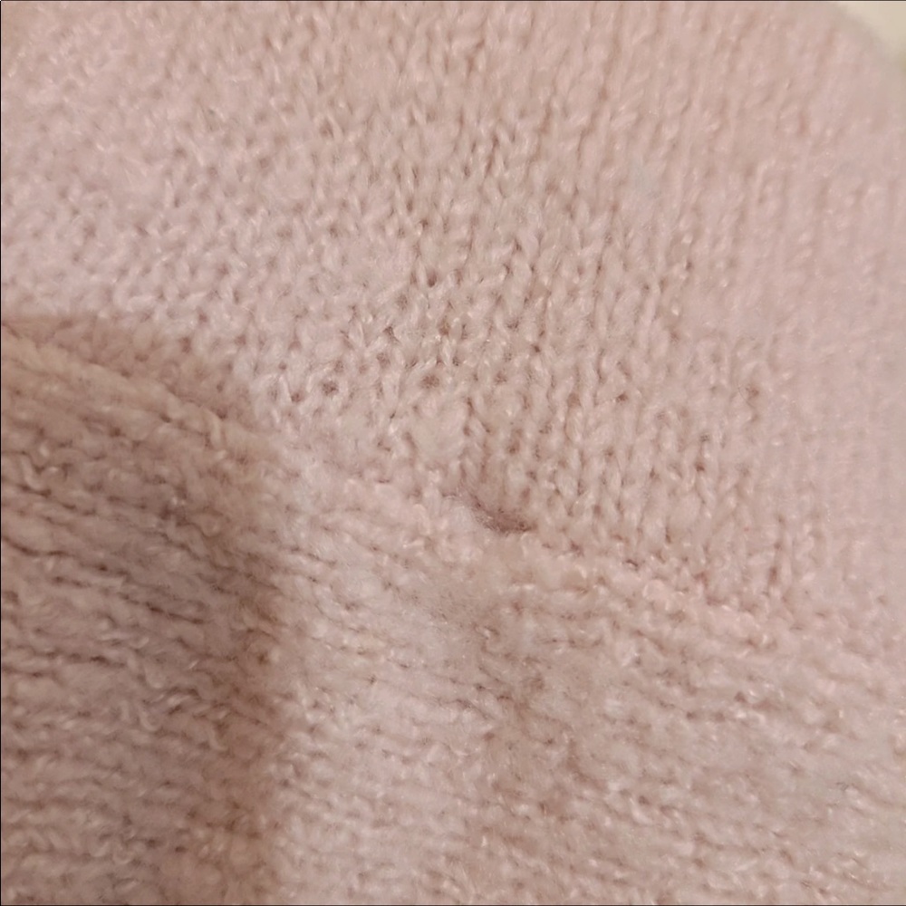 Pink Sweater - Picture 5 of 5